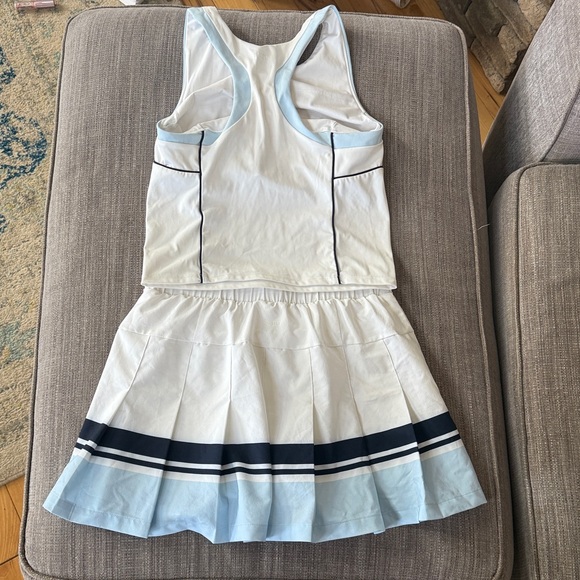 Mondetta White Performance Top - Picture 4 of 13